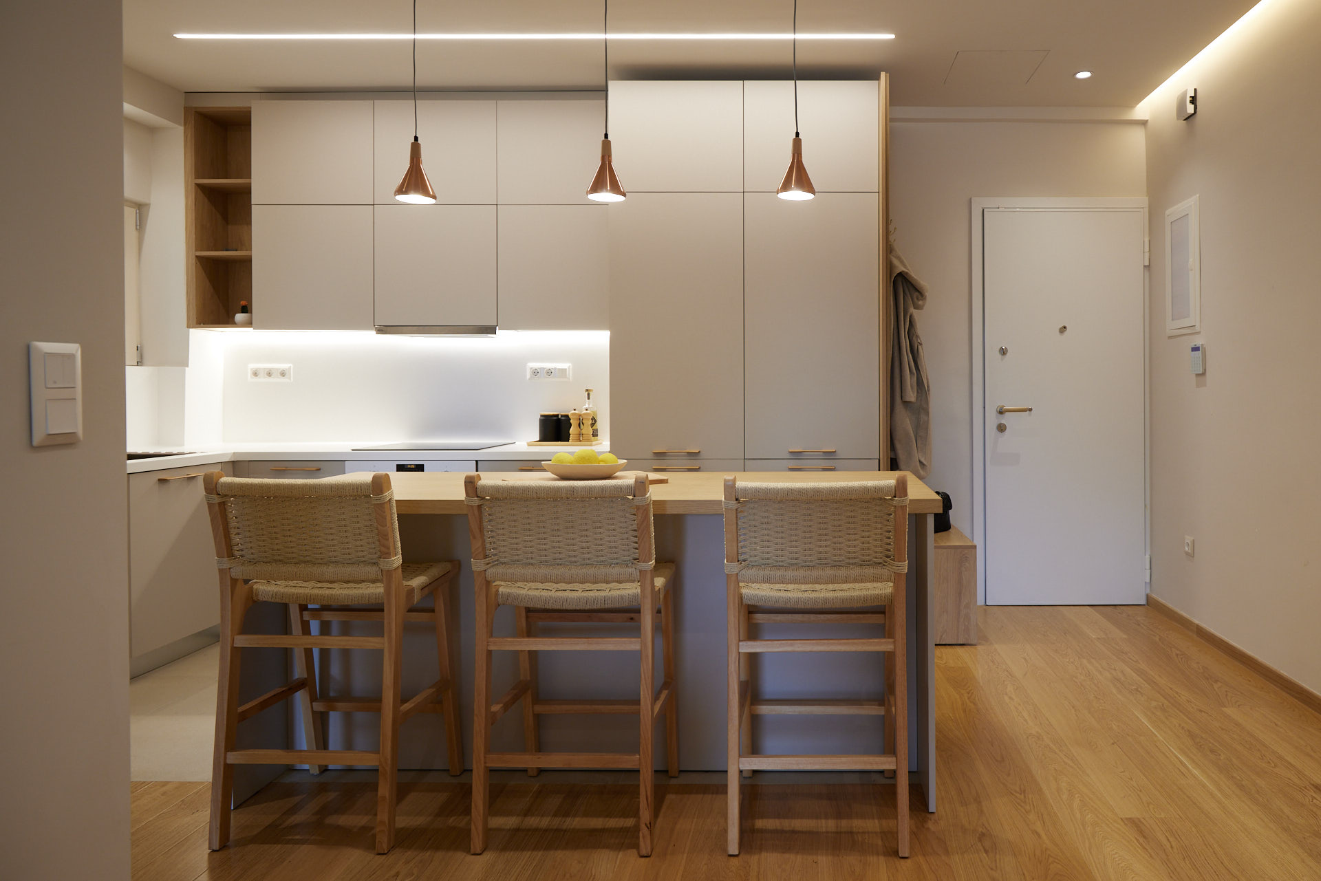 Apartment - Varkiza